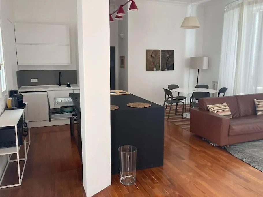 Your Nest At Colosseum!! Rom Apartment